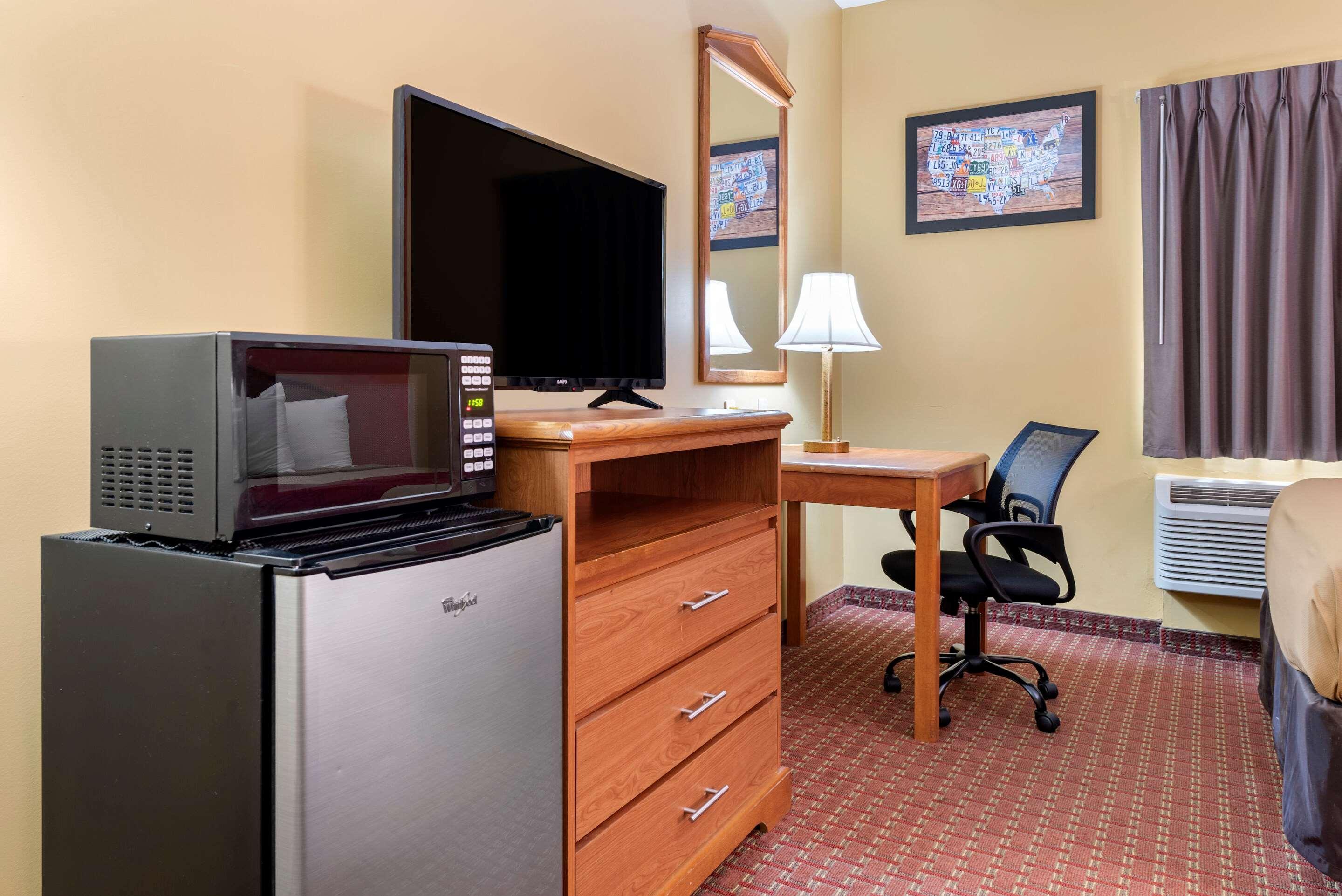Econo Lodge Airport Louisville Exterior foto